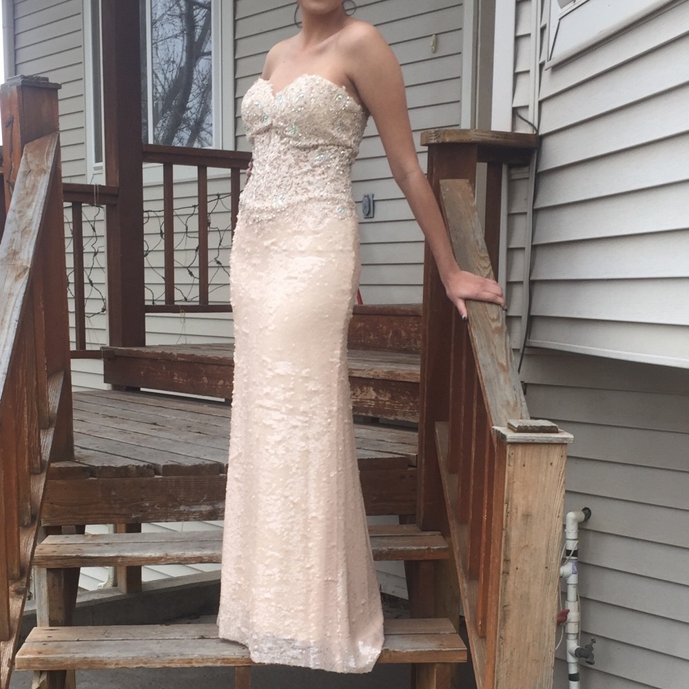 Prom dress